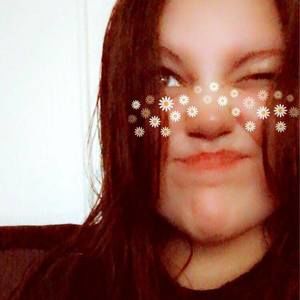 Meet your Posher, Cloie